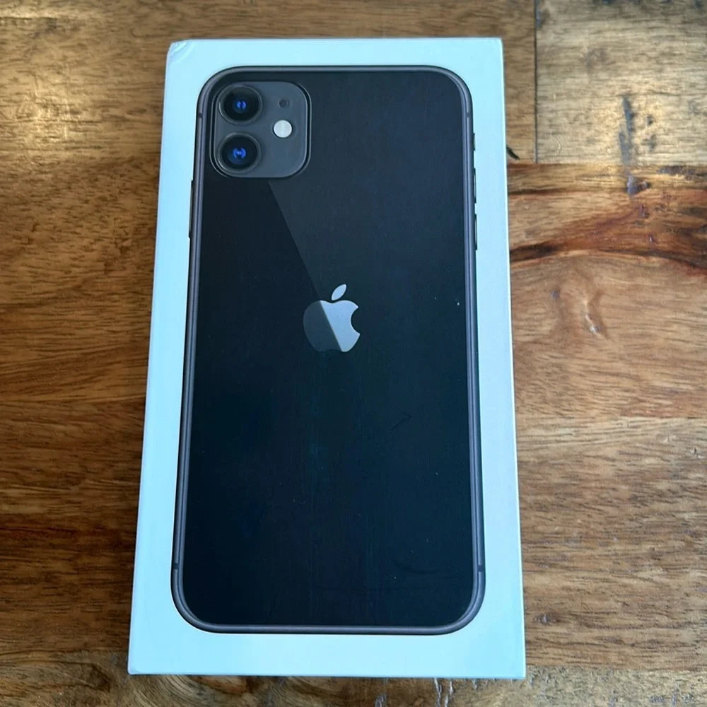 Apple iPhone 11 64GB White Box Only